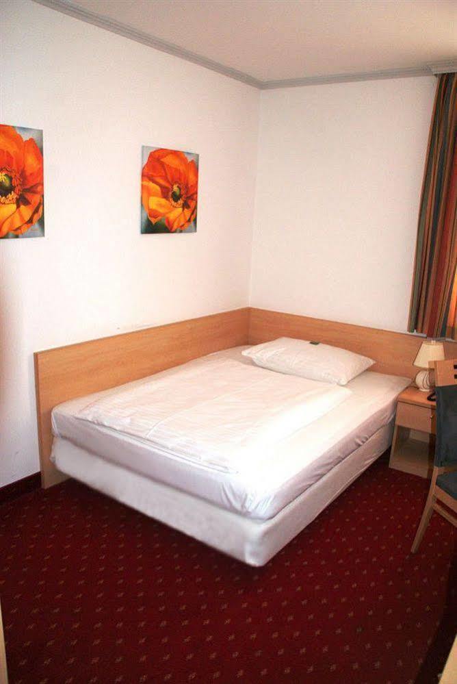 Hotel Kongress Leoben  Kültér fotó